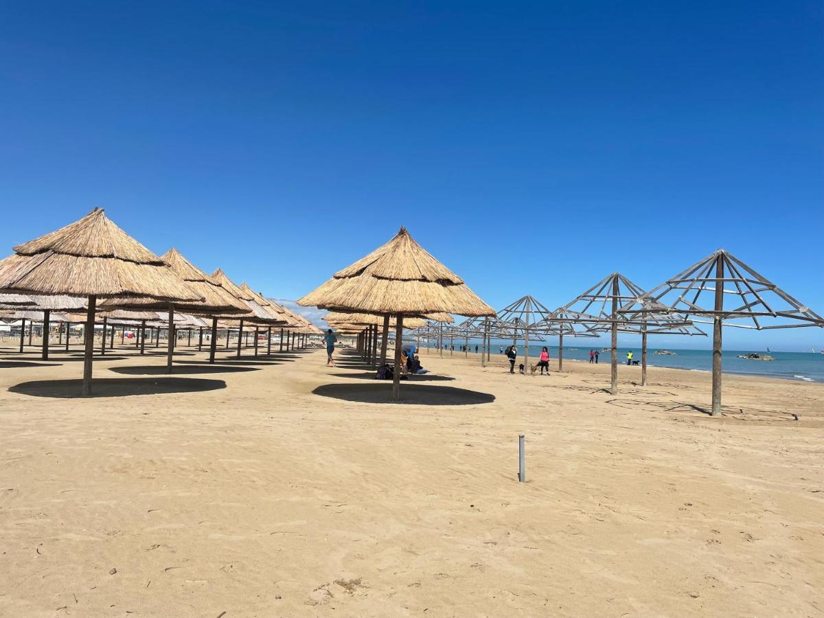 Le Ortensie In Centro E Vicino Al Mare Pescara Kültér fotó